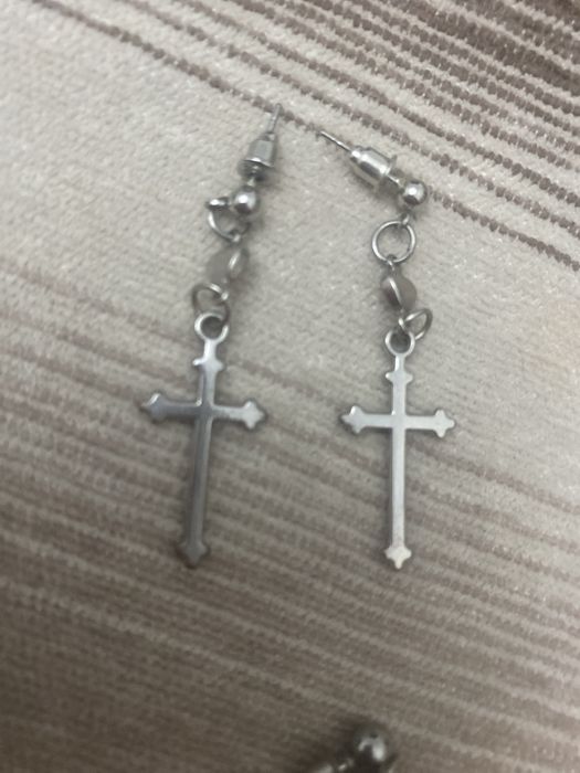 Серьги кресты