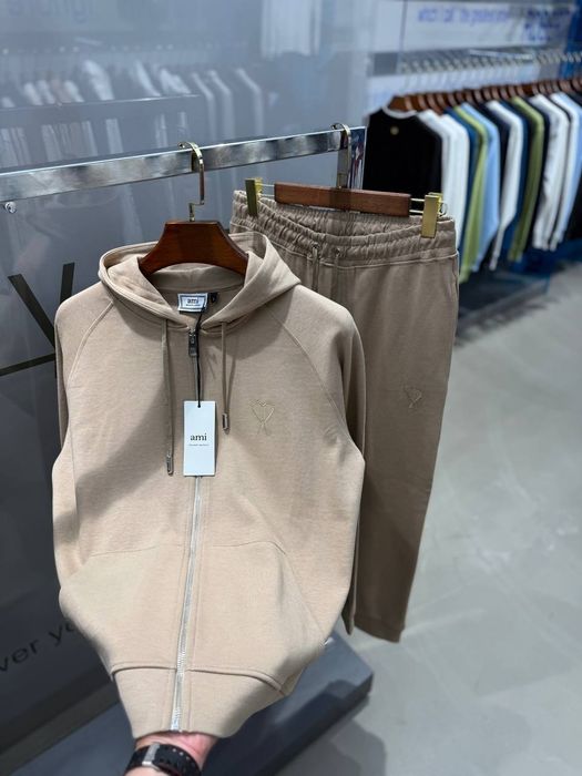 Мъжки екипи различни модели Amiri