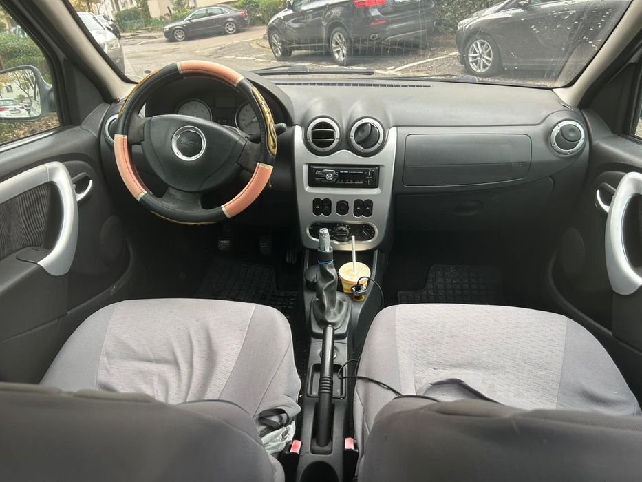 Vand Dacia Logan Full 1.4 benzina