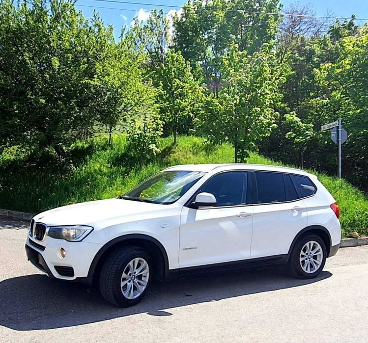 Vând urgent BMW cut. automată X3  perfecta stare, niciodată avariat
