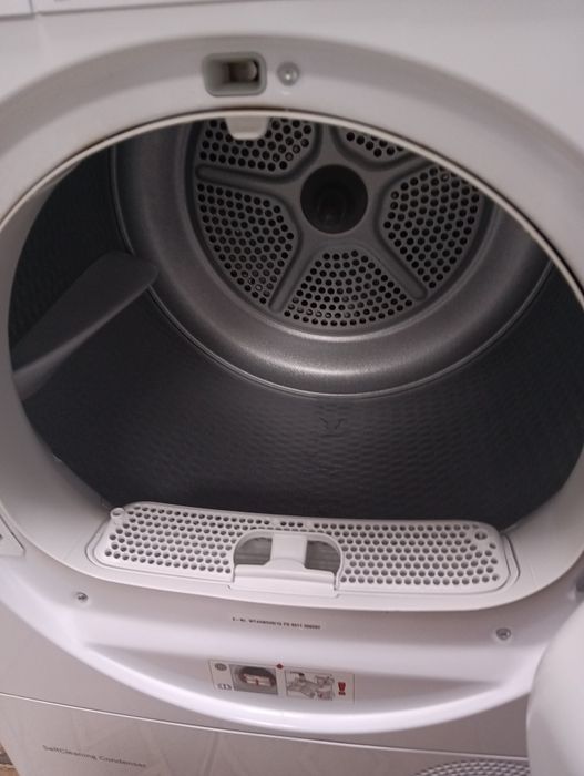 Сушилня с термопомпа Сименс Siemens IQ 700 А++ 8кг 24 месеца гаранция!