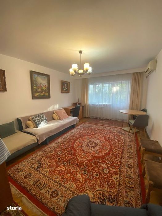 Apartament de vanzare, 3 camere, 115 mp, etaj 1 +garaj, zona centrala,