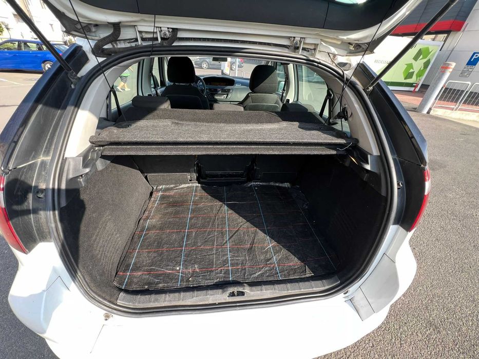 Vand Citroen C4 Picasso 1560 cm3, cu RCA si ITP valabil