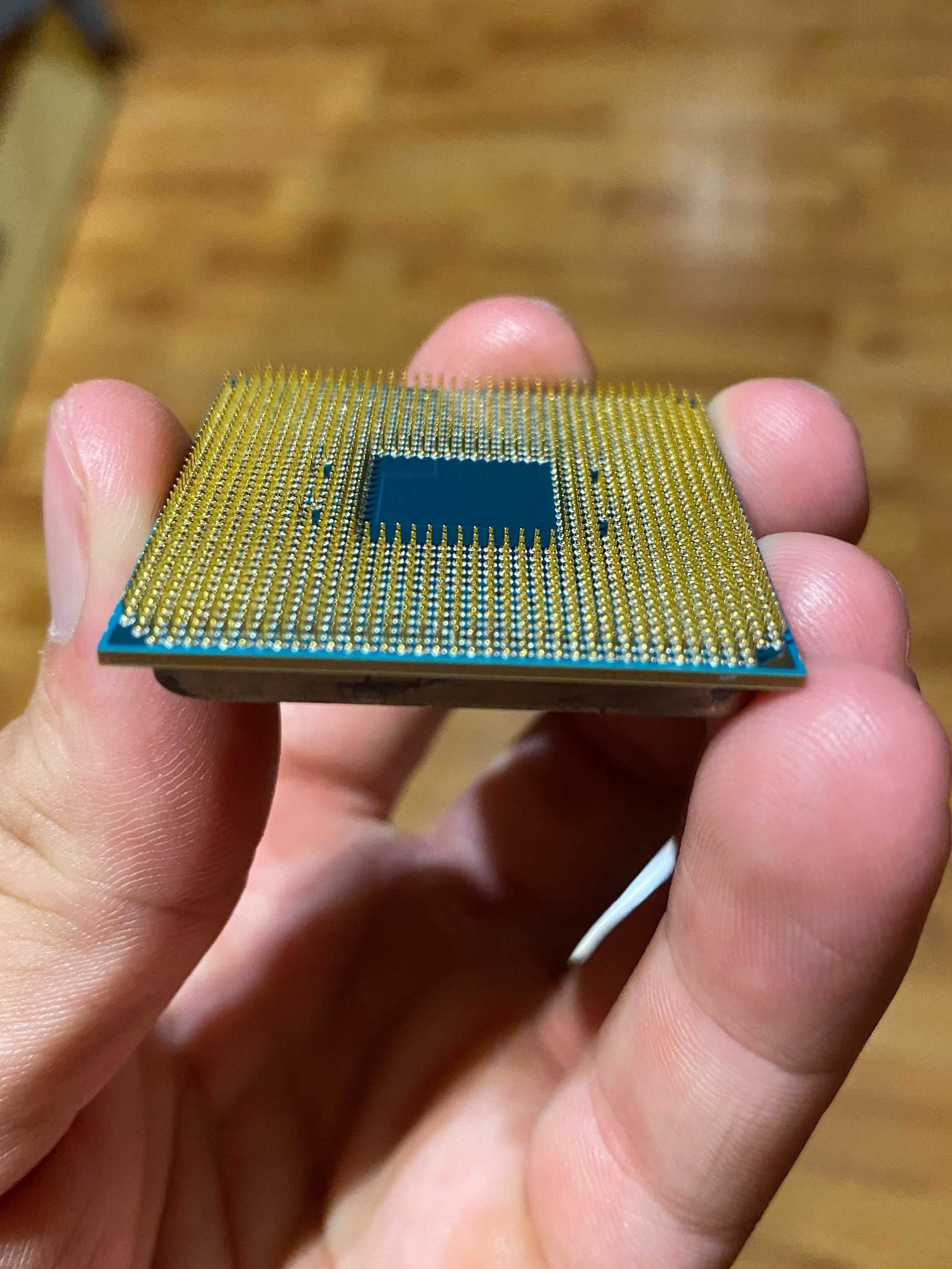 Процесор AMD Ryzen 3 2200g