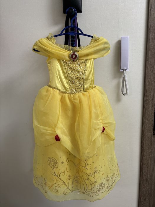 Продам детское платье Бель