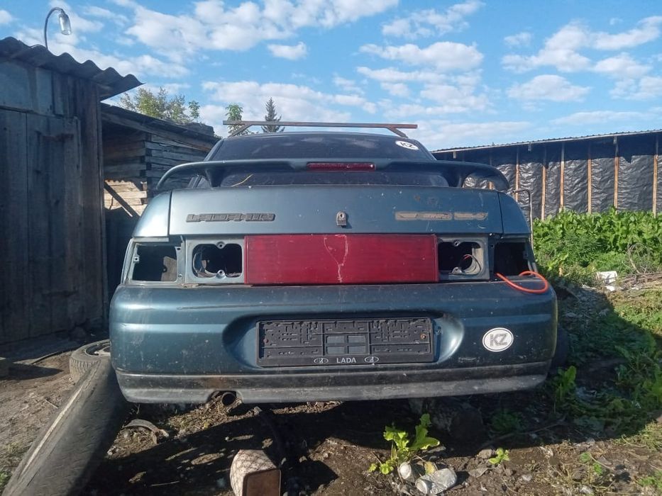 Продам ваз 2110 на разбор