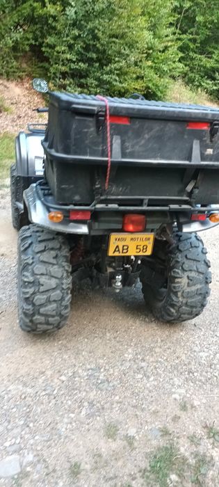 Vîd,ateveu cf moto 500aproape  nou de preferat schimb cu suzuchi vitar