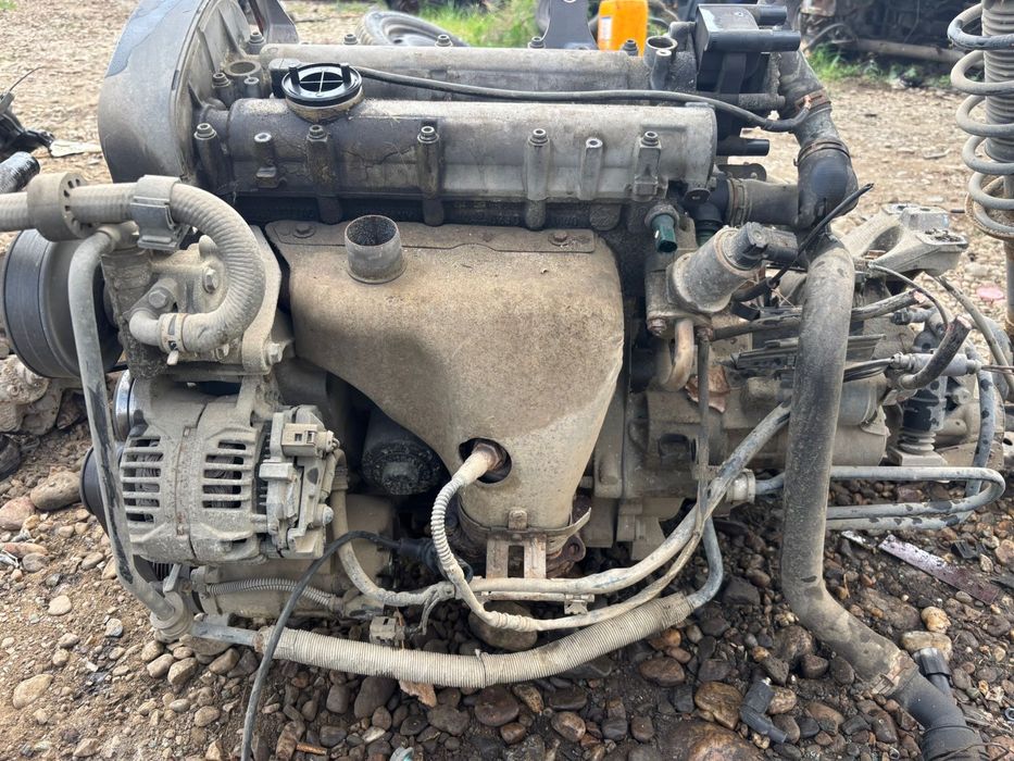 Motor volkswagen golf4 1.4i