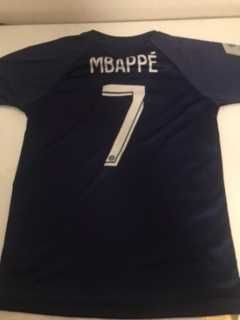 екип на Mbappe PSG