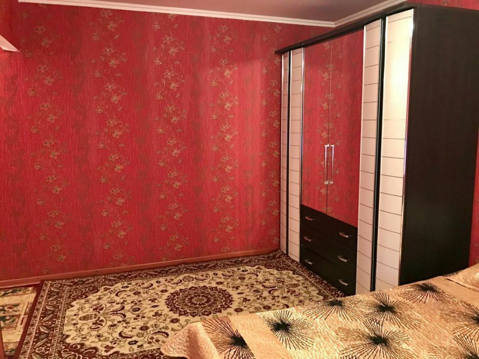 Посуточно. 1 ком. 2 мкр. Wi-fi Кондёр.