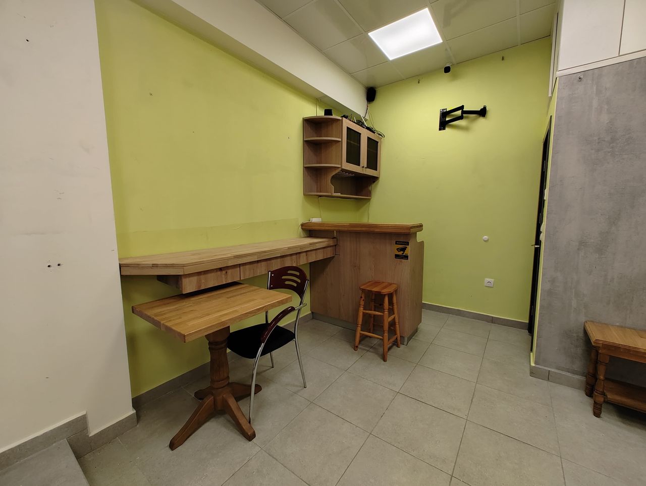 Дава се под наем Офис в Варна, Операта - 30 кв.м за 306 € - Снимка #4