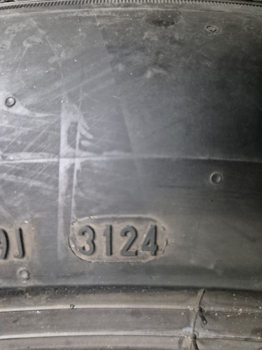 235 60 20 Anvelope de iarnă Pirelli Dot 31.24