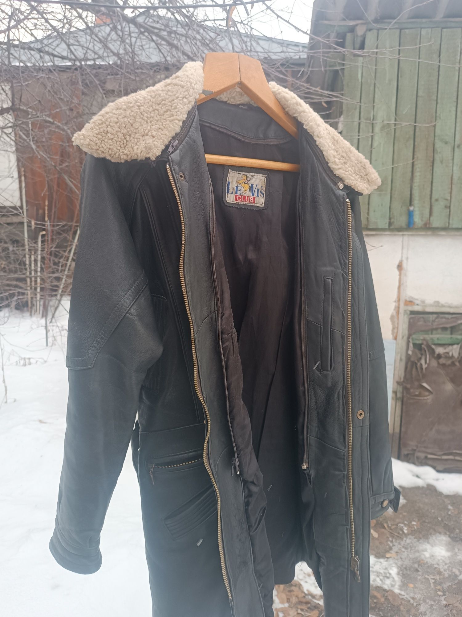 Куртка зимняя кожаная 56-58р.