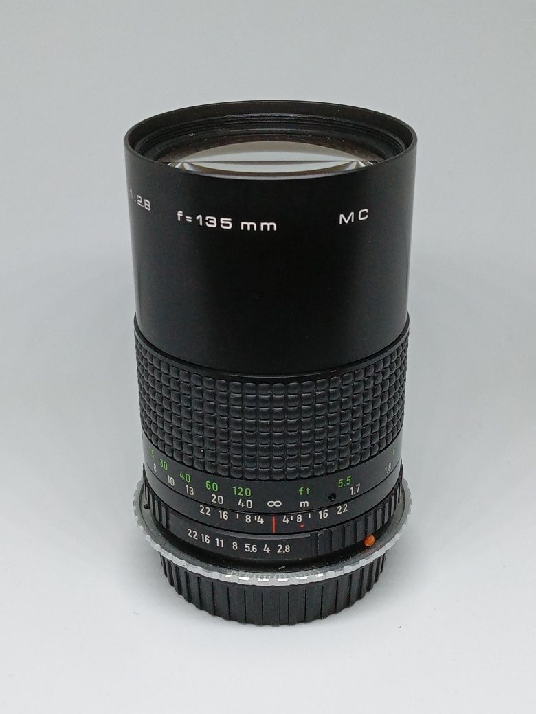 Carl Zeiss 135mm f/2.8 (Canon)