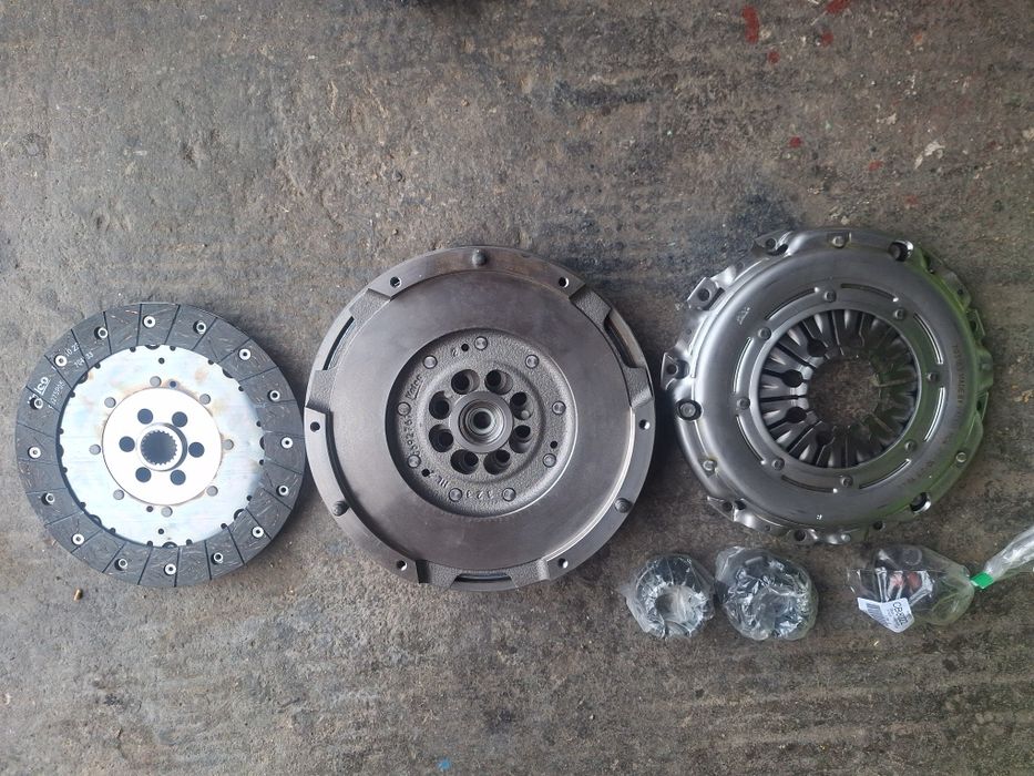 KIT De AmbreiajBMW X3 E83 2.0 D 4X4