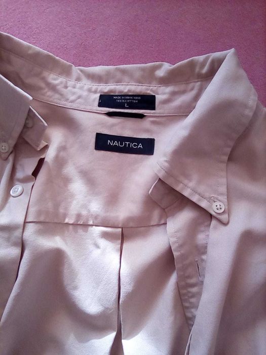 Vand camasi barbati albe elegante , calitate