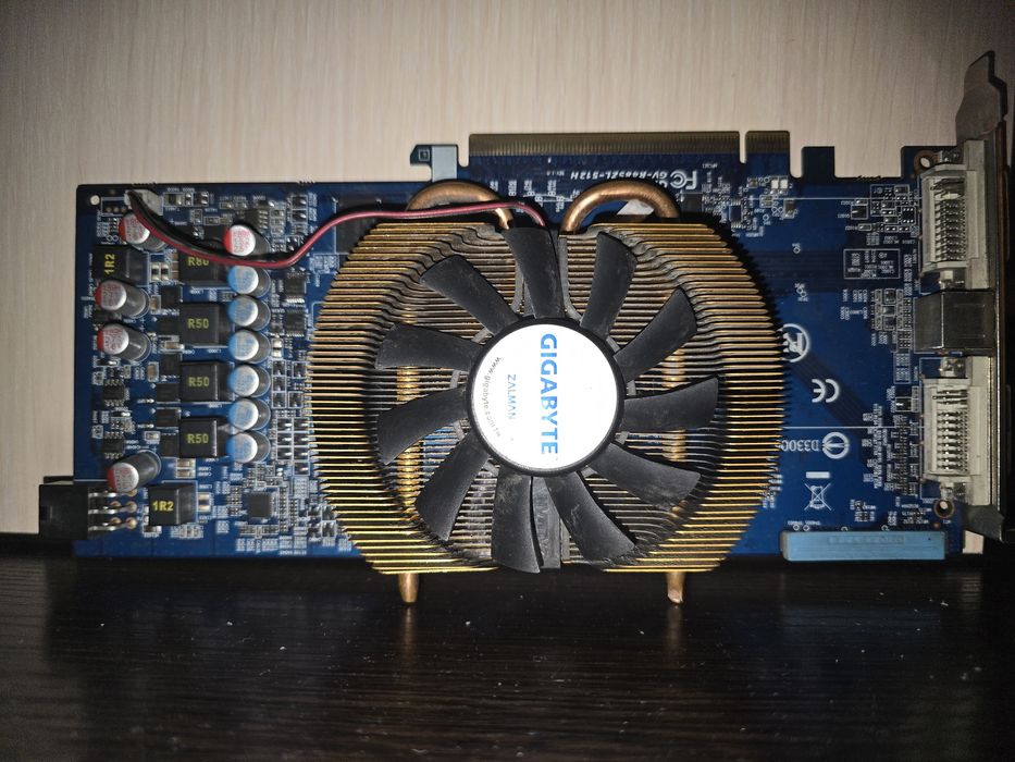 Продам HD4850 от Gigobait