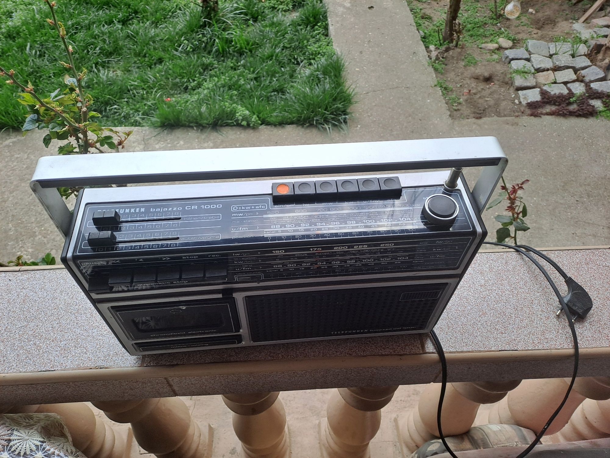 Telefunken bajazzo cr 1000