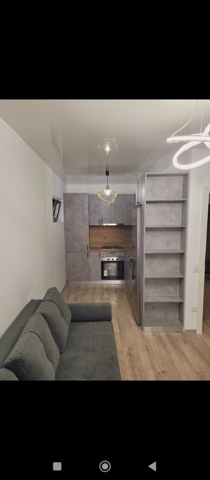 Închiriez apartament central park