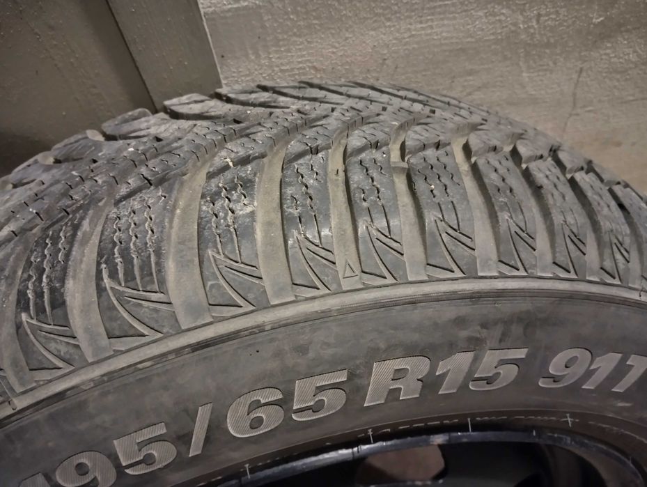 Джанти със зимни гуми Firestone и Kumho 195/65/15