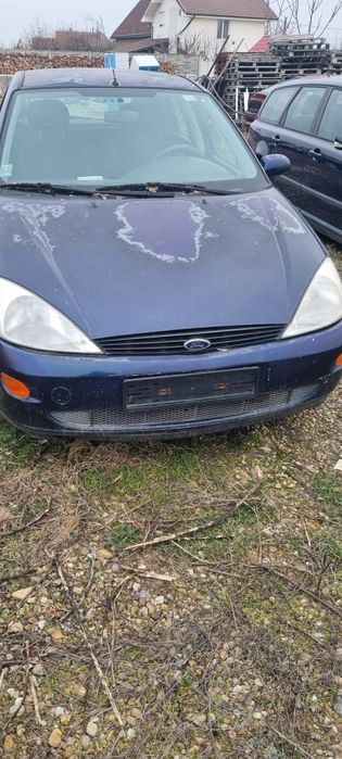 Dezmembrez ford focus 18 dizel din 2001