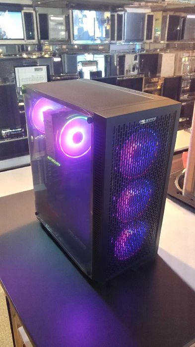 Calculator Gaming I7 Xeon, 10700, 32GB DDR4, RTX 3060 12GB DDR6, SSD