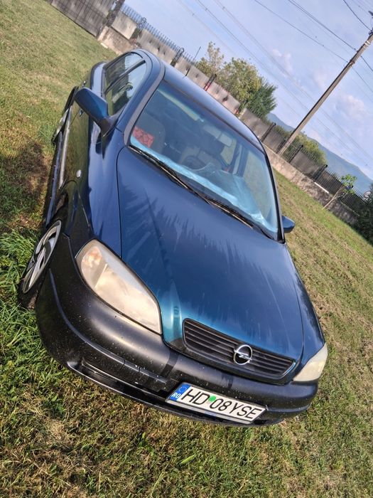 Vând Opel Astra G