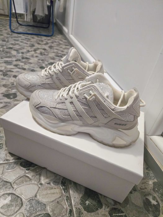 Guess belluna невероятни и като нови