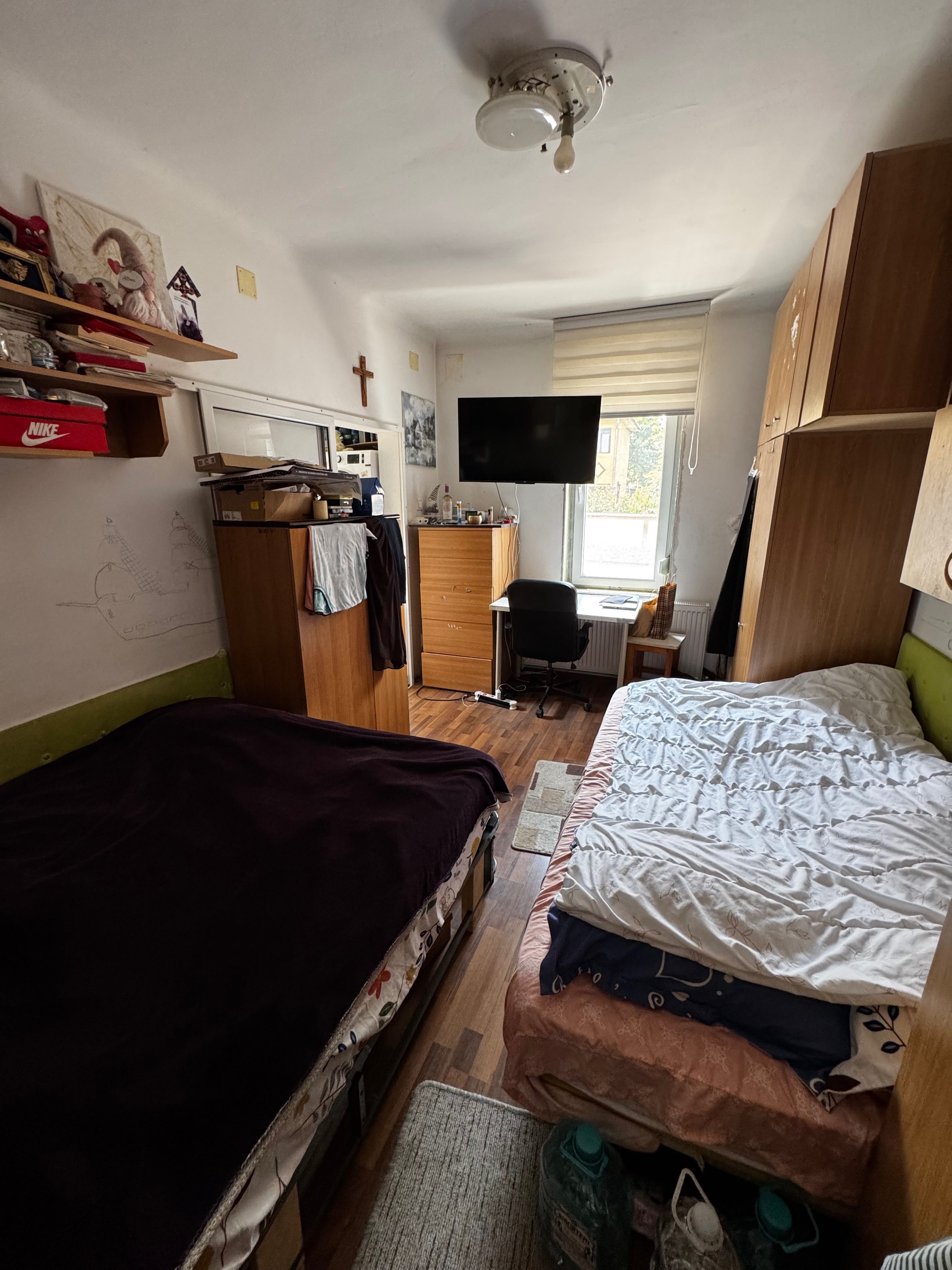 Casă cu 2 dormitoare, teren 460 mp, Bartolomeu, Str. Agricultorilor 18