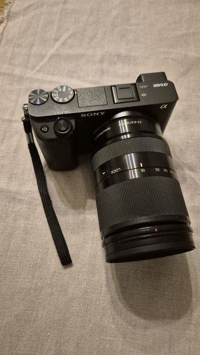 фотоапарат Sony 6400  / Lens  SEL18-200,