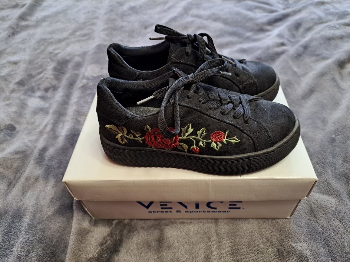 Спортни обувки Venice