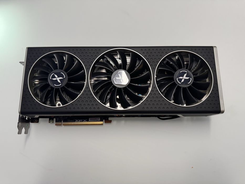 XFX 12GB GDDR6 RX 6700 XT stare foarte buna
