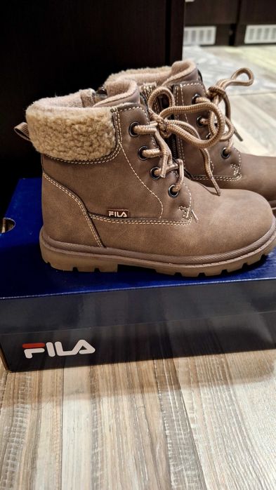 Зимни боти на Fila
