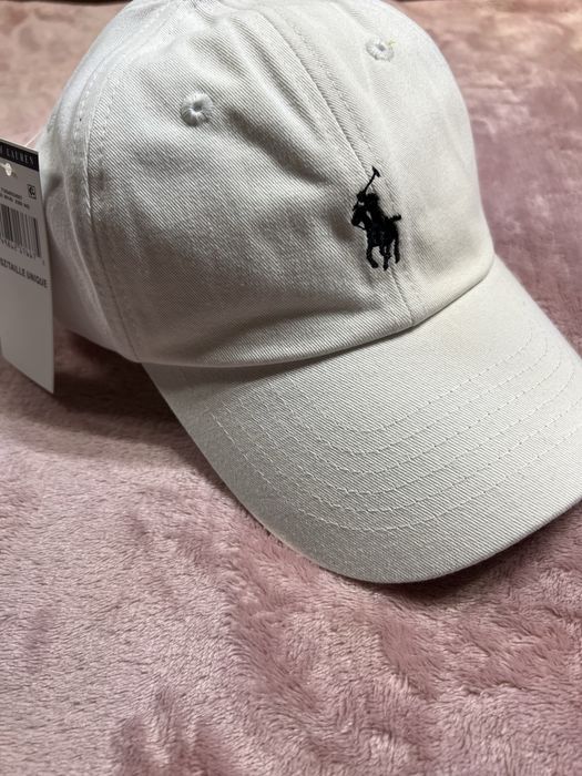 Sapca Polo alba noua