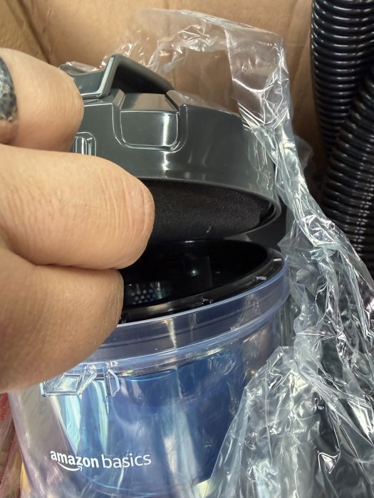 Aspirator fara sac, 700w, capacitate 1.5 litri, accesorii multiple