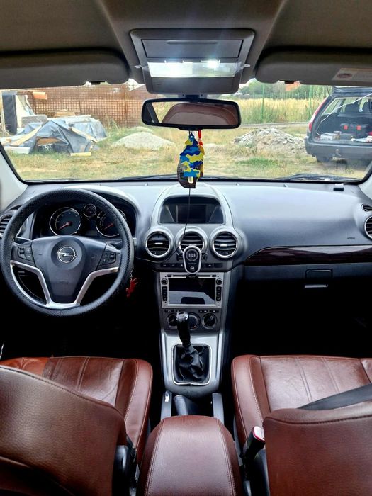 Vând Opel Antara