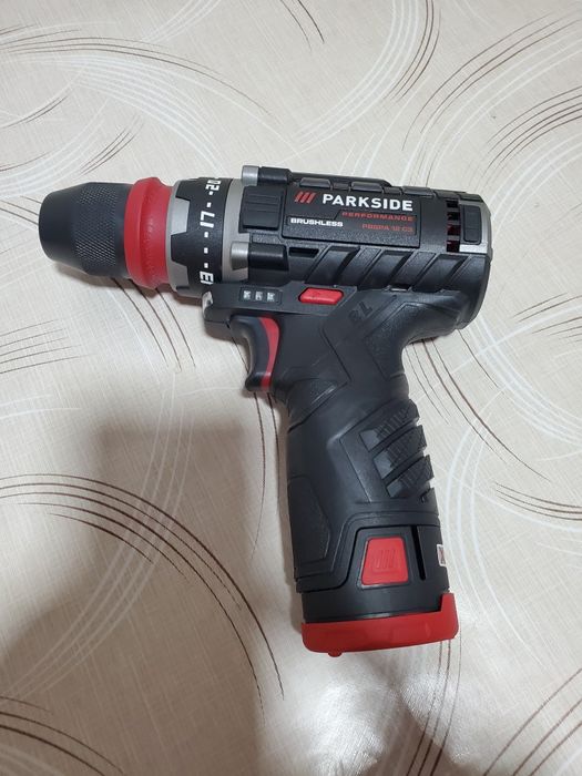 Masina de gaurit parkside cu acumulator