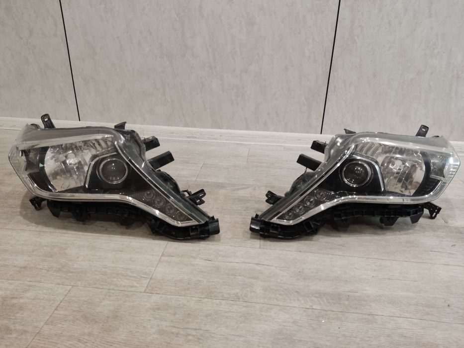 Фара передняя светодиодная с дхо