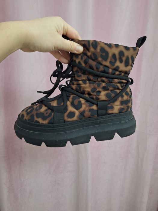 Продам зимние сапоги