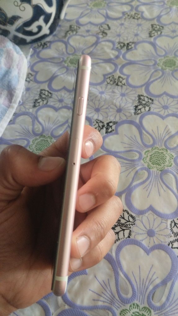 I phone 6s  32г СРОЧНА!