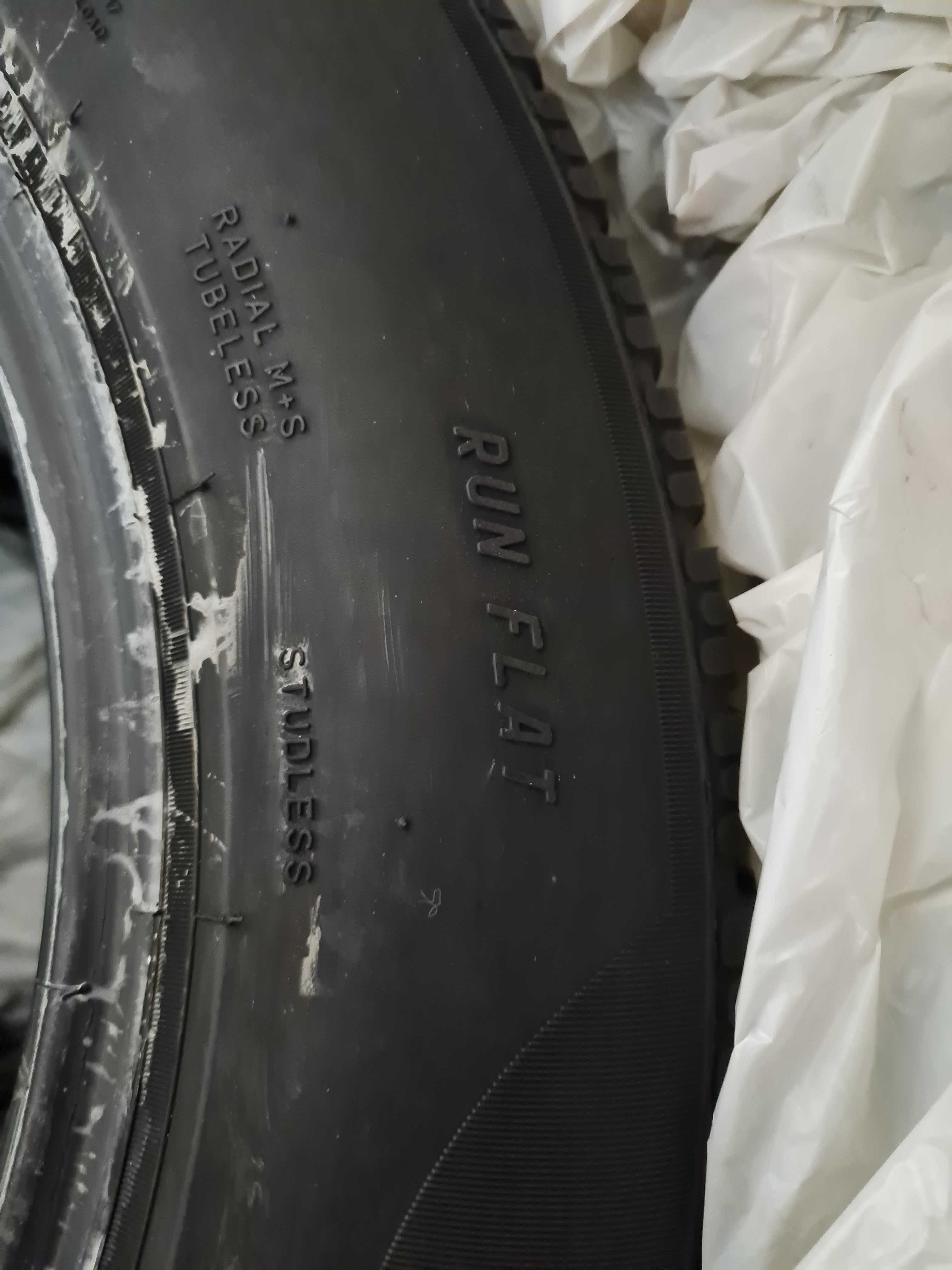 Зимни Гуми runflat 235/55/17 PIRELLI