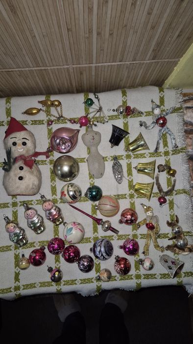 Lot globuri vechi perioada comunista românească