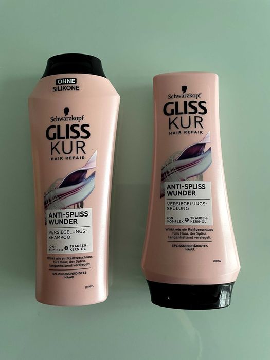 Vand set sampon si balsam Schwarzkopf Gliss Hair Repair, 250+200 ml