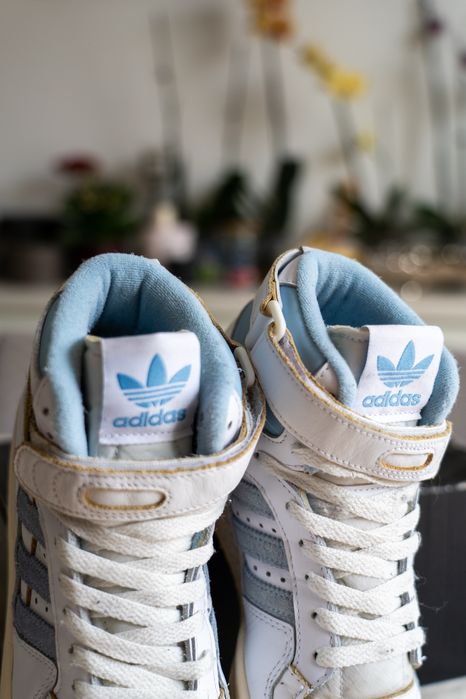Обувки Adidas 37