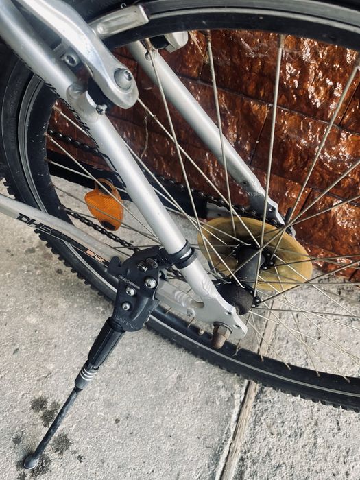 Bicicleta Silver cu semi-sistem Shimano
