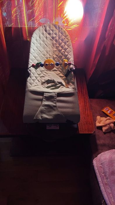 Щезлонг,почти новый