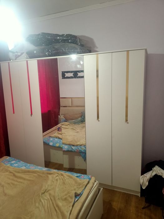 В продаже Шкаф самовывоз