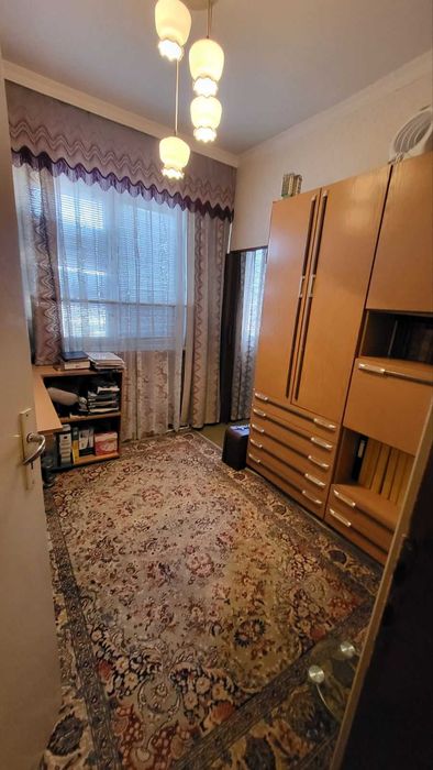 Тристаен апартамент в жк. Тракия, блок 23