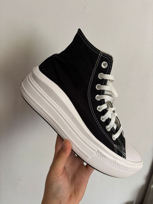 Adidași converse noi