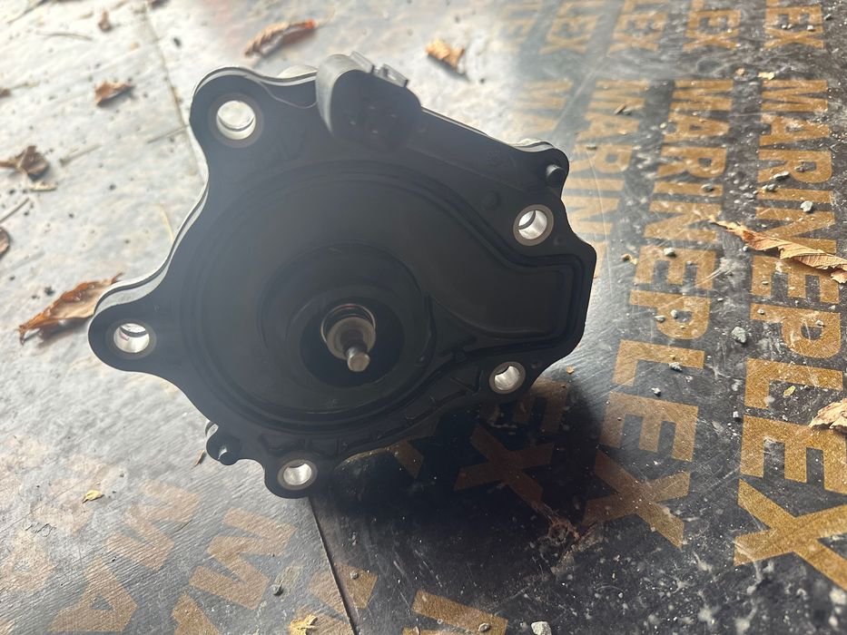 Водна Помпа Toyota Corolla Hybrid 1.8 122 cv
